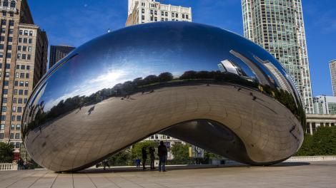 Cloud Gate no Millennium Park de Chicago