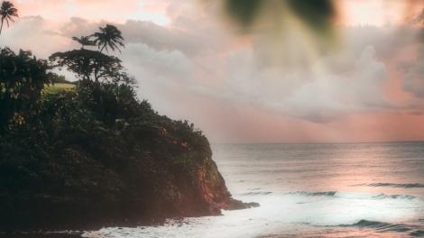Cliffs on the coast of Hawaii