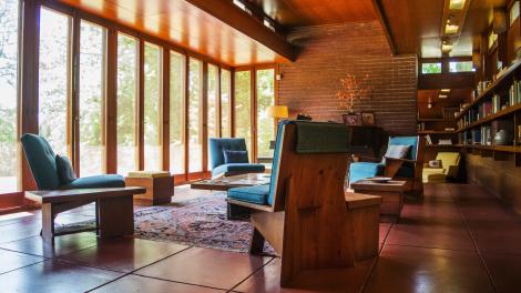  Innenansicht des von Frank Lloyd Wright entworfenen Rosenbaum House