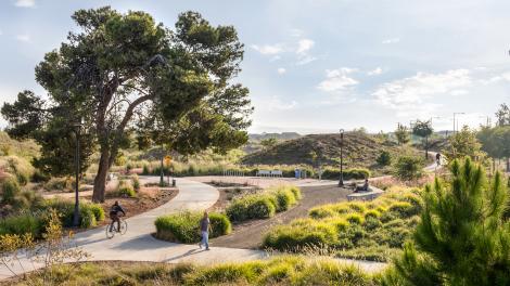 Sport und Erholung im Grünen auf den Pfaden des Great Park