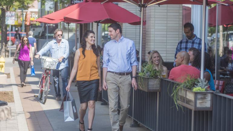 Afternoon stroll in Cherry Creek North