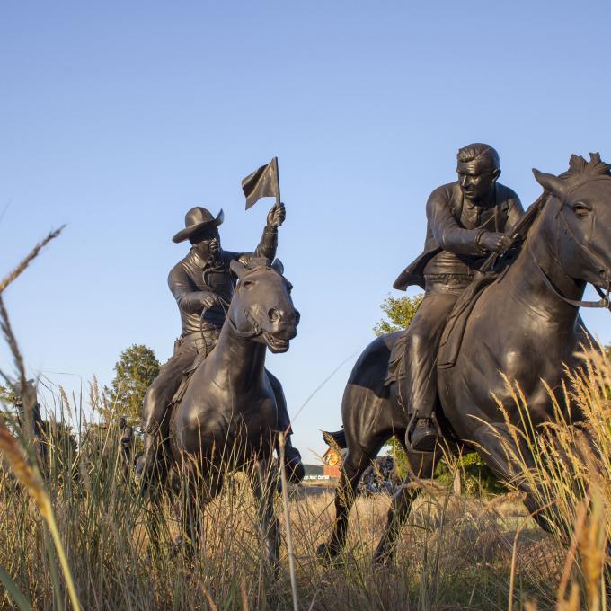 俄克拉荷马城 Bricktown District 区的 Centennial Land Run Monument 纪念馆 俄克拉荷马城 Bricktown District 区的 Centennial Land Run Monument 纪念馆