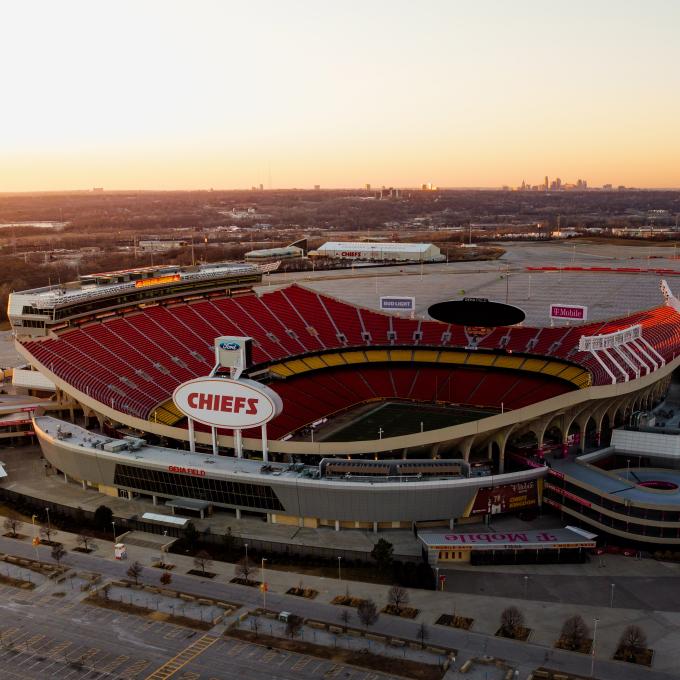 Vista aérea del estadio Arrowhead en Kansas City, Misuri