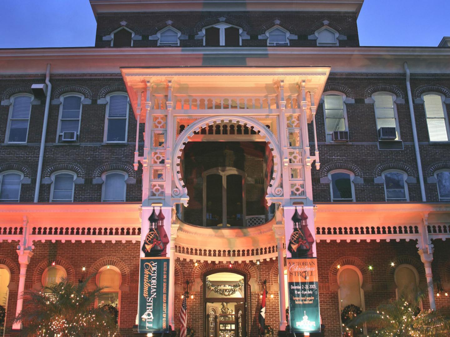 L’architecture victorienne à l’honneur lors de l’événement Victorian Christmas Stroll du Henry B. Plant Museum