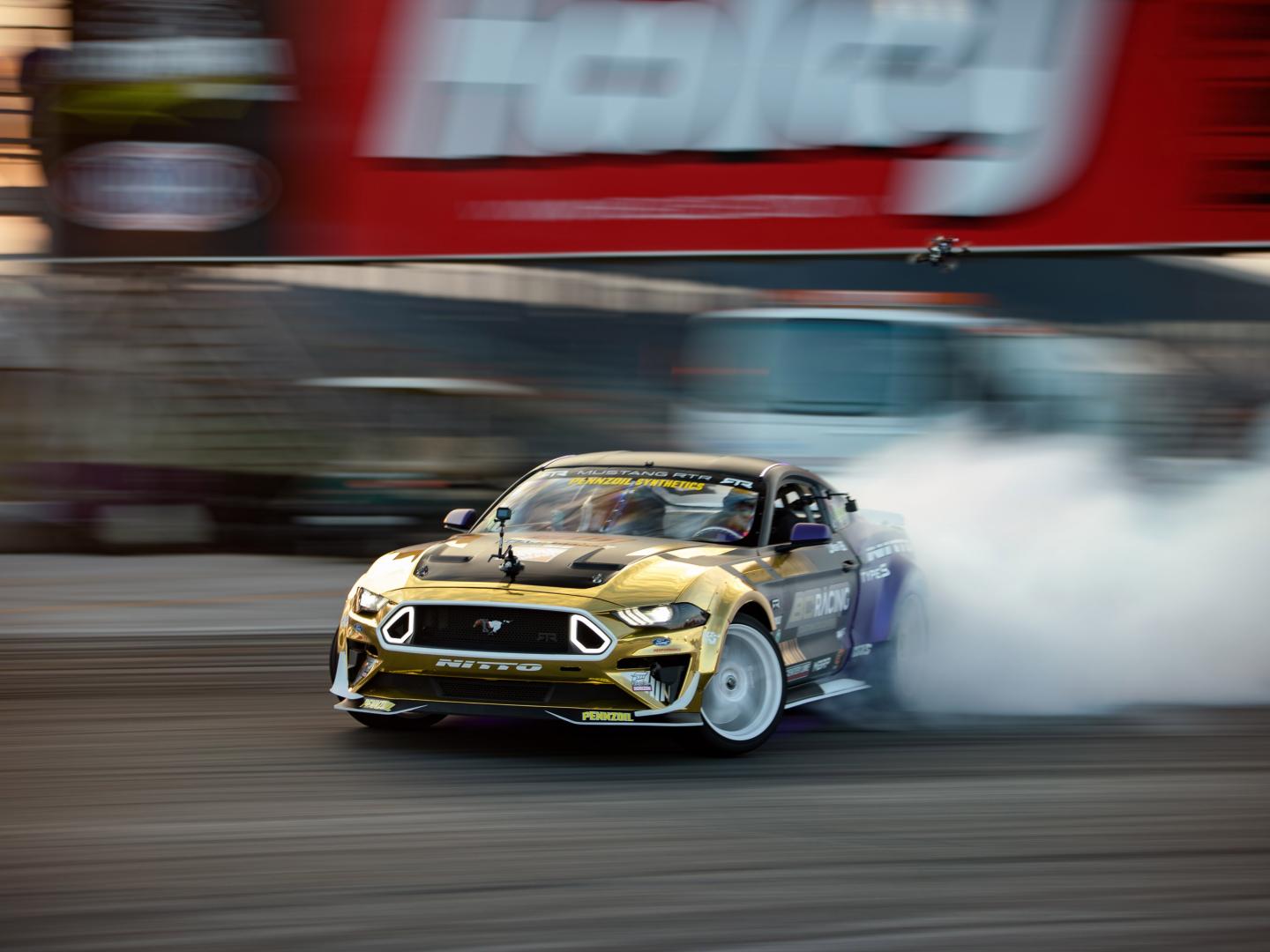 Competindo no Holley LS Fest East anual em Bowling Green, Kentucky