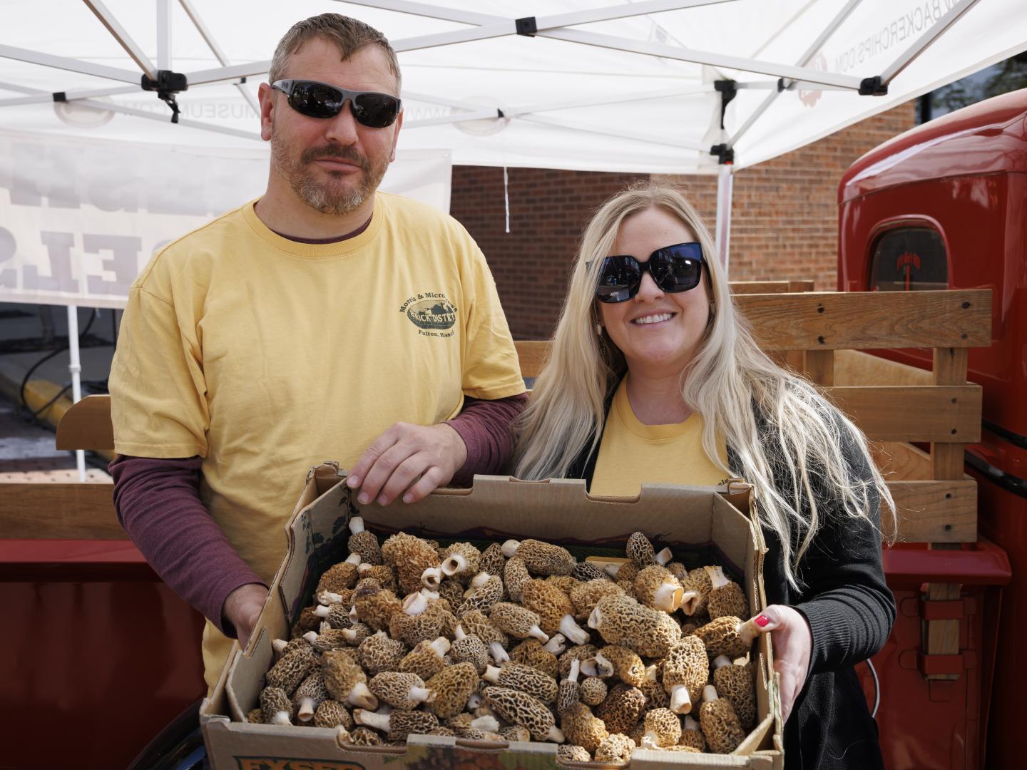 Disfrutade champiñones frescos en el Morels & MicroBrews Festival en Fulton, Misuri