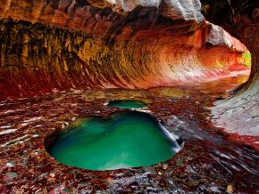 Emerald Pool en The Subway, Zion National Park Emerald Pool en The Subway, Zion National Park