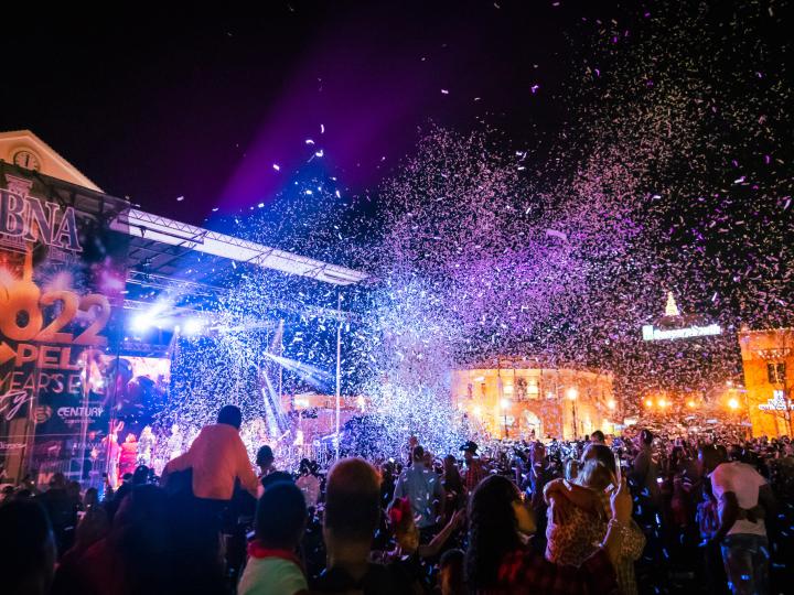 Aperçu des festivités de la Saint-Sylvestre à Tupelo, Mississippi