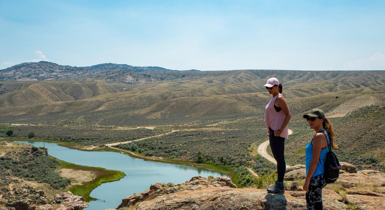 Blick auf den North Platte River im Fremont Canyon in Wyoming