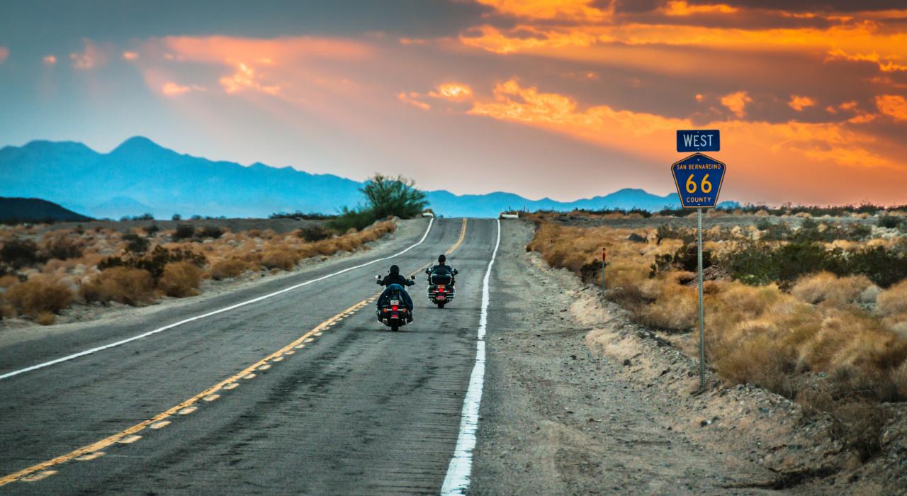 Viajando pela icônica Route 66 por San Bernardino County