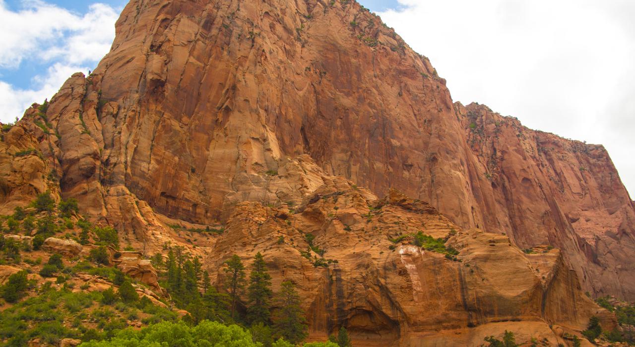 Towering peaks at Cedar Breaks National Monument in Cedar City, Utah