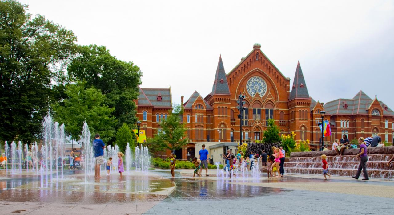 오하이오주 신시내티 뮤직 홀 외관