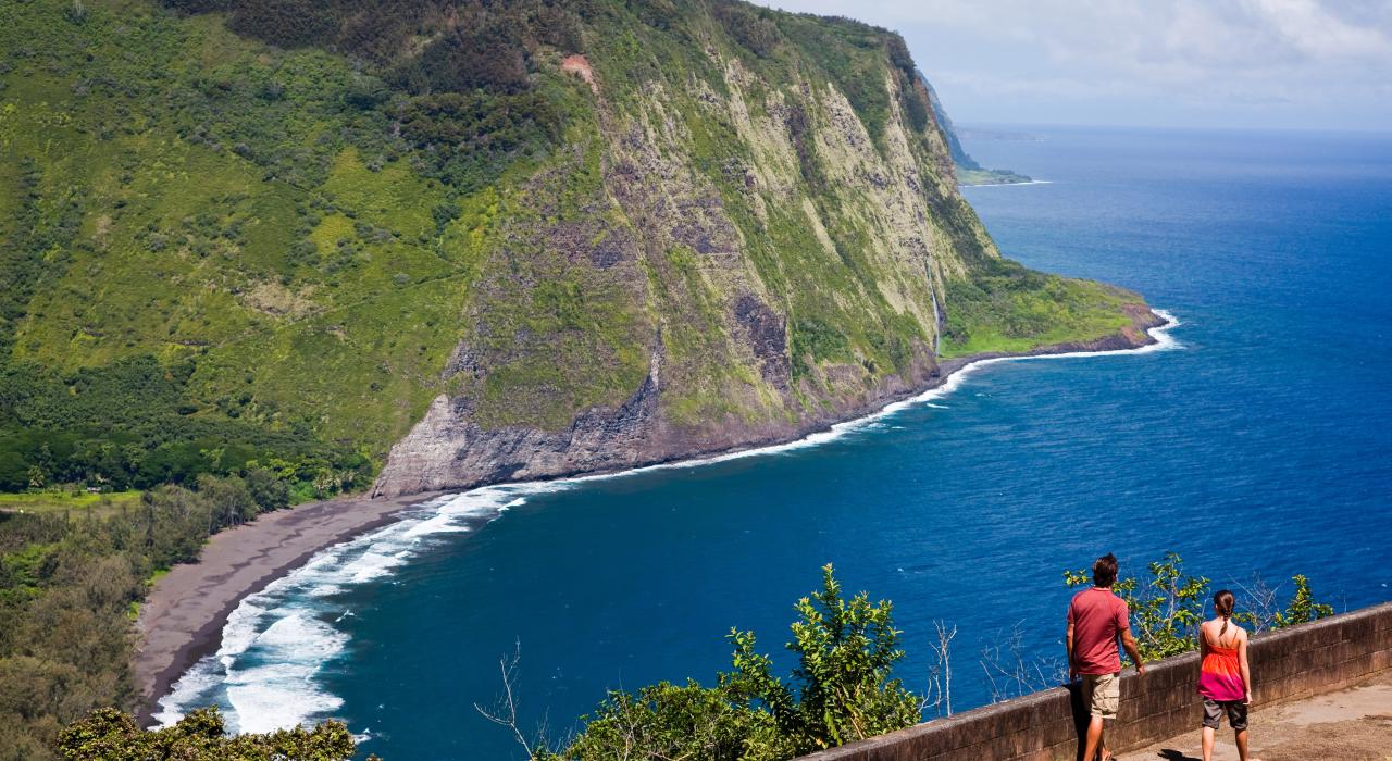Enjoying the scenery of the sacred valley at Waipiʻo Valley Lookout, Hāmākua